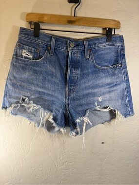 Levi’s 501 Button fly Classic High-Rise Distressed Denim Shorts - Blue